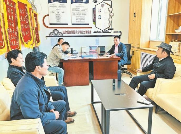 “有矛盾，找達(dá)保準(zhǔn)沒(méi)錯(cuò)！”——記海南州興海縣社會(huì)治安綜合治理中心專(zhuān)職調(diào)解員達(dá)保